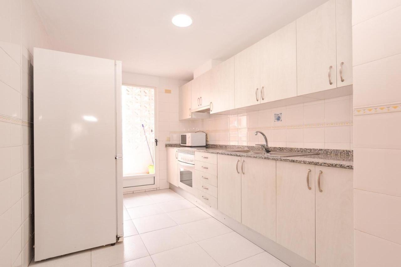Apartamentos Marblau Las Alondras-Julio Y Agosto Solo Familias Gandía Eksteriør billede