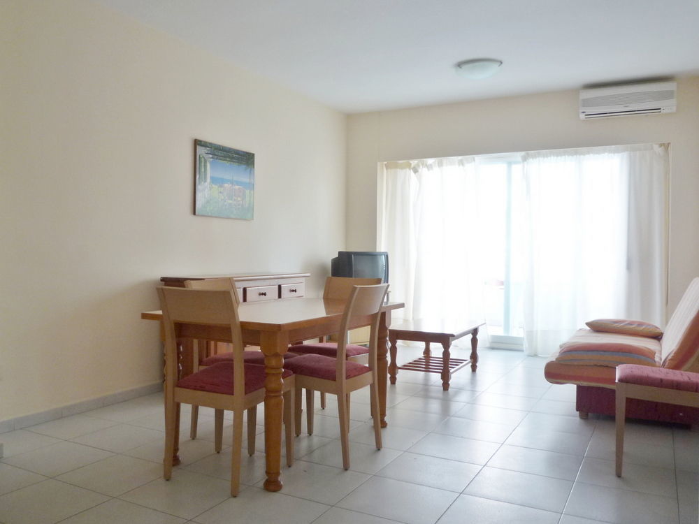 Apartamentos Marblau Las Alondras-Julio Y Agosto Solo Familias Gandía Eksteriør billede